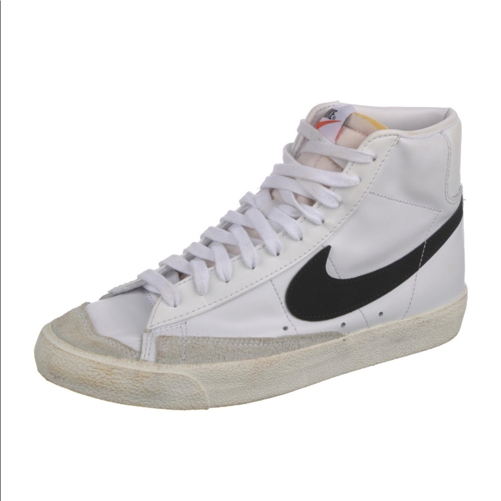 Nike Blazer Mid 77 High Top Sneakers